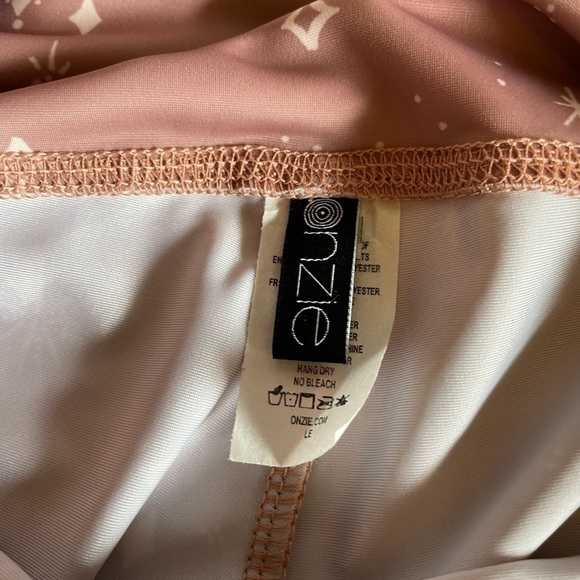 Onzie Moonstruck high rise legging NWT - Picture 4 of 4